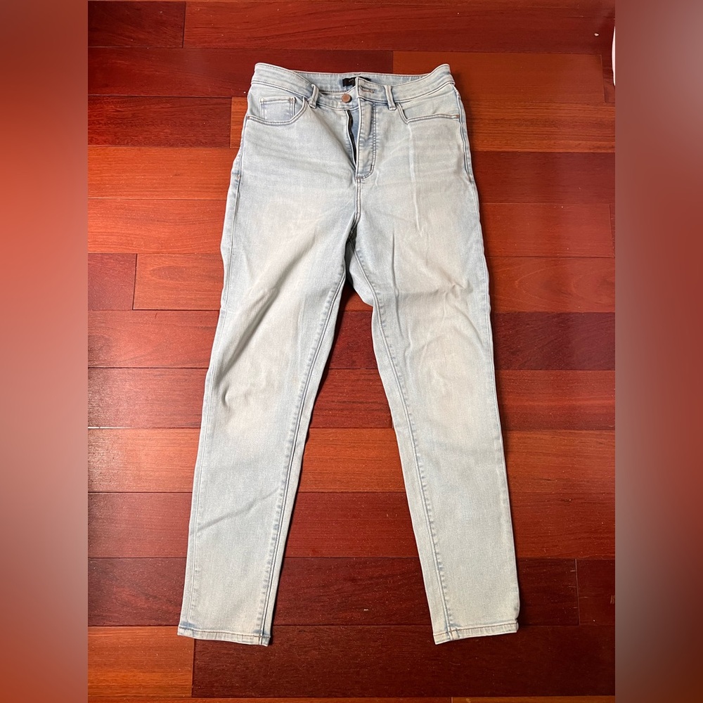 NWT Ann Taylor Women's Light Blue Skinny Jeans Curvy